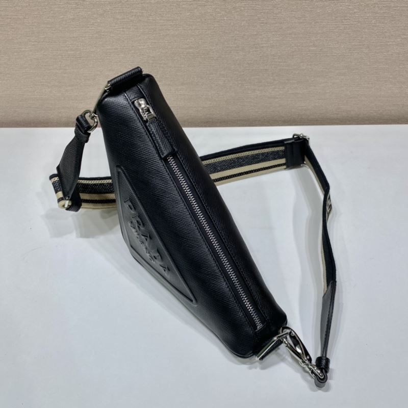 Pra*a triangle pouch